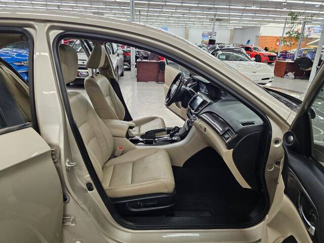 2016 Honda Accord EX-L w/Navi w/Honda Sensing