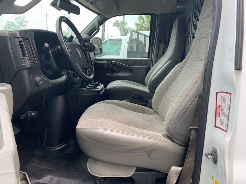 2020 Chevrolet Express 2500