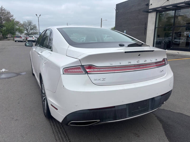 2017 Lincoln MKZ Premiere