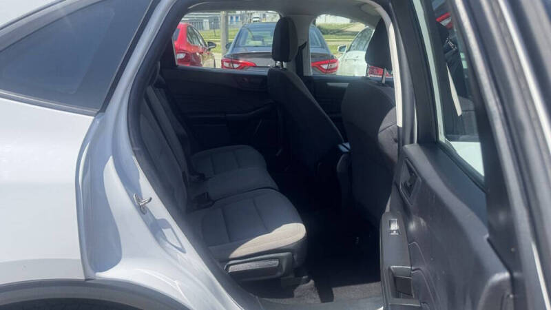 2022 Ford Escape S
