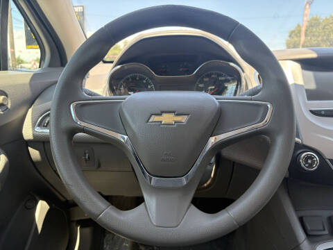 2018 Chevrolet Cruze LS Auto