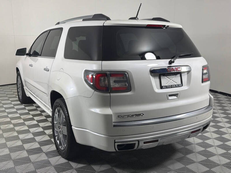2016 GMC Acadia Denali