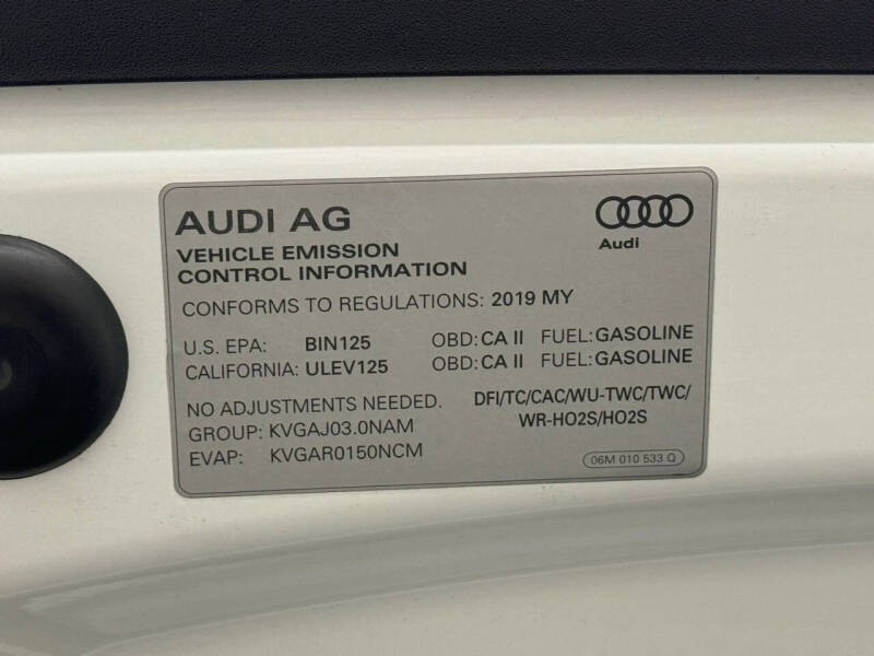 2019 Audi Q8 quattro Prestige 55 TFSI