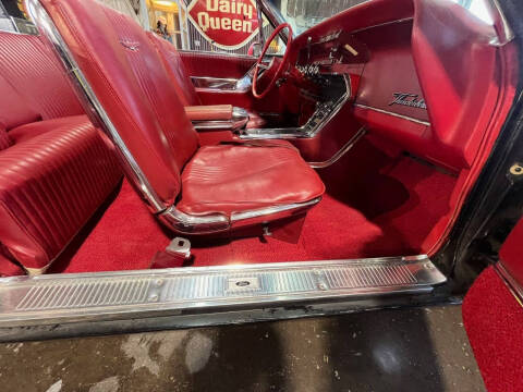 1965 Ford Thunderbird