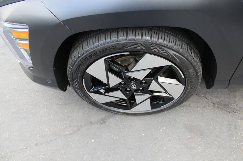 2024 Hyundai Kona Limited