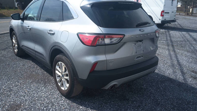 2022 Ford Escape SE