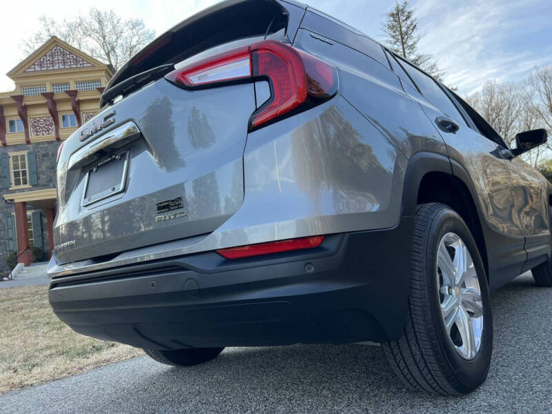 2024 GMC Terrain SLE