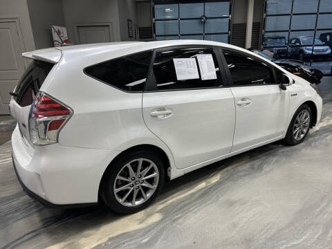 2016 Toyota Prius v Five