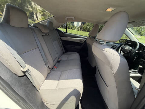 2015 Toyota Corolla LE Plus