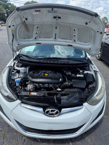 2014 Hyundai Elantra SE