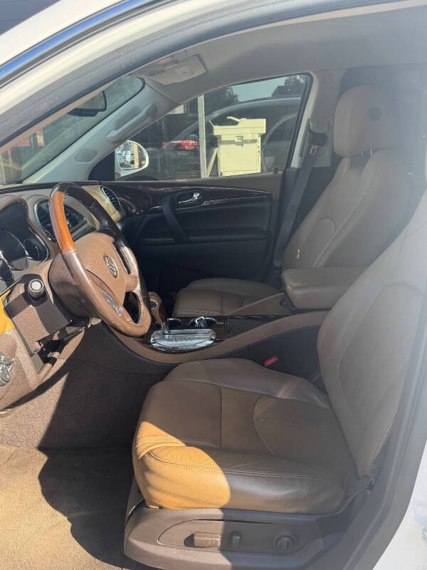 2017 Buick Enclave Leather