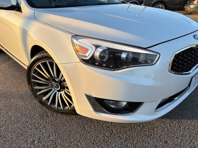 2014 Kia Cadenza Premium