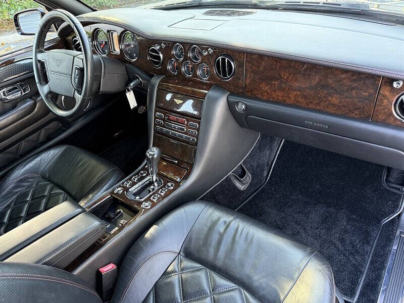 2007 Bentley Arnage 17
