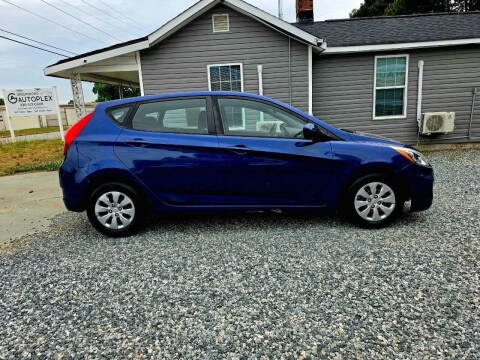 2017 Hyundai Accent SE