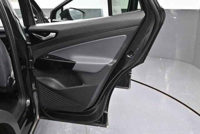 2022 Volkswagen ID.4 Pro