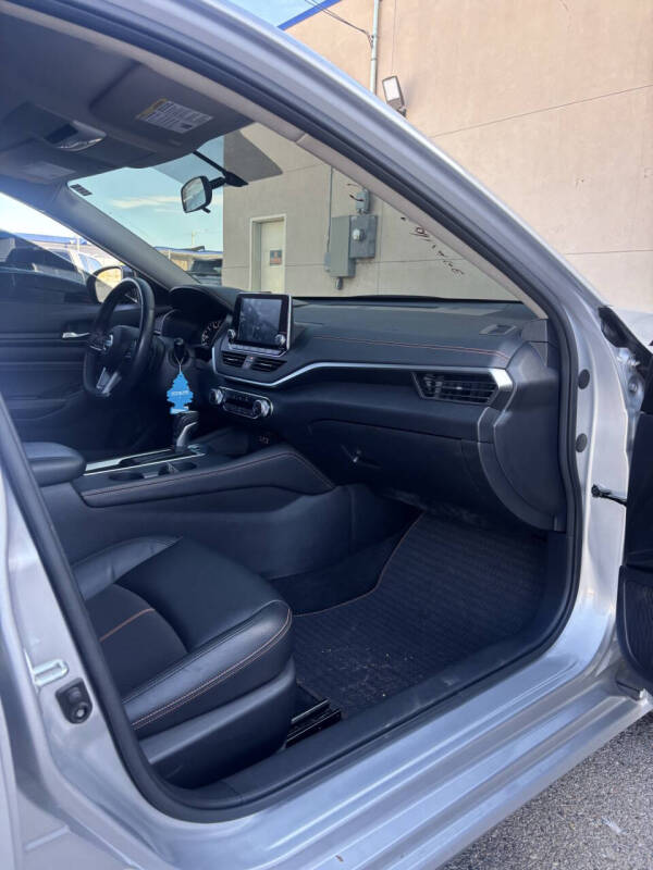 2019 Nissan Altima 2.5 SR