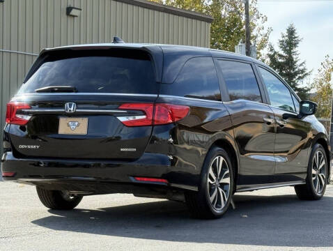 2023 Honda Odyssey Touring