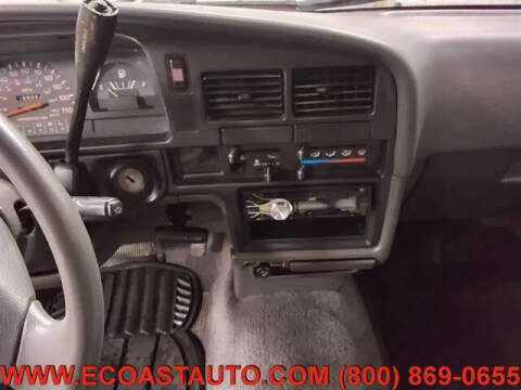 1993 Toyota Pickup Deluxe