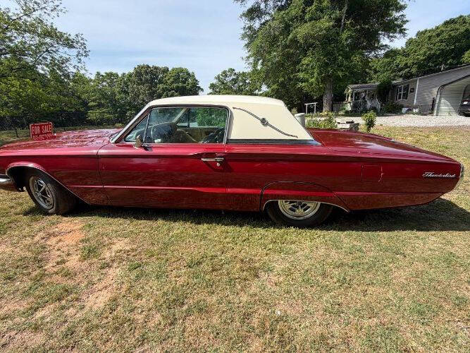 1966 Ford Thunderbird