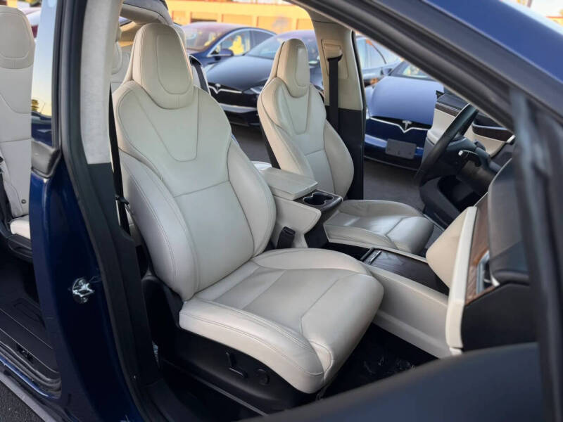 2017 Tesla Model X