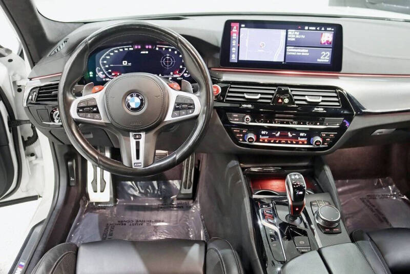 2023 BMW M5