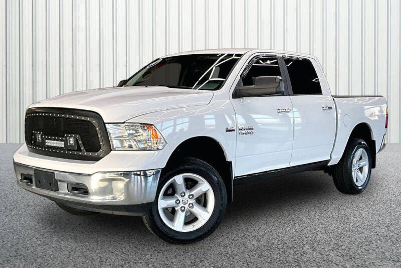 2017 RAM 1500 SLT