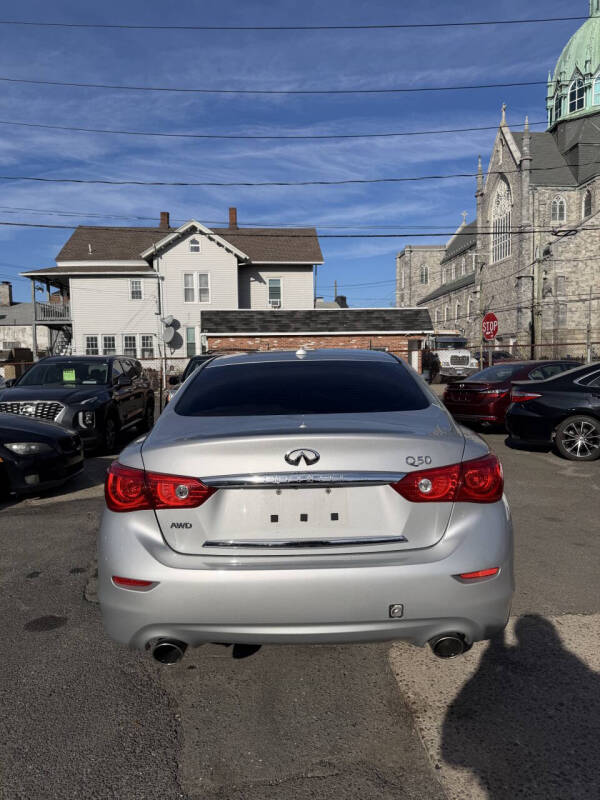 2016 Infiniti Q50 2.0T Premium