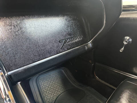 1966 Ford Thunderbird