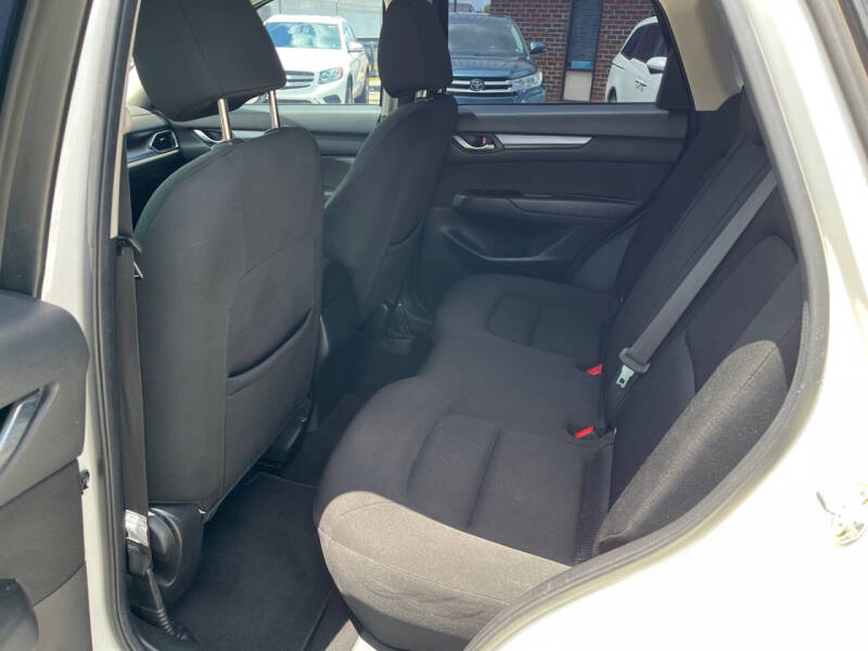 2020 Mazda CX-5 Sport