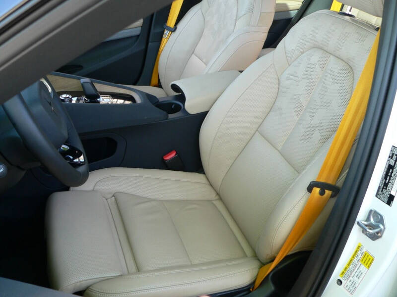 2022 Polestar 2 Long Range Dual Motor