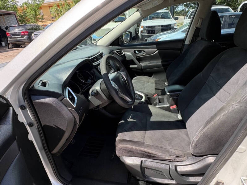 2016 Nissan Rogue S