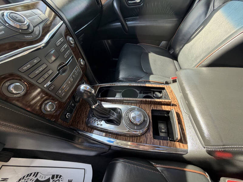 2017 Nissan Armada Platinum