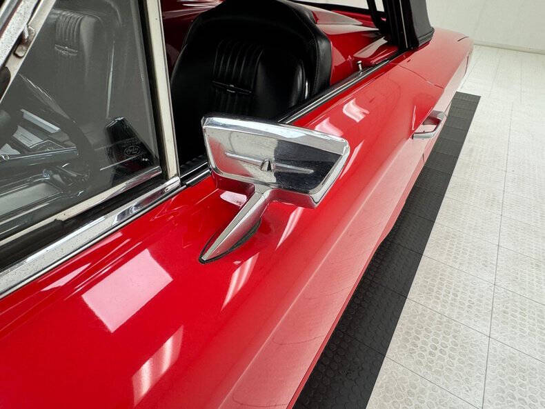 1964 Ford Thunderbird