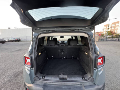 2015 Jeep Renegade Trailhawk