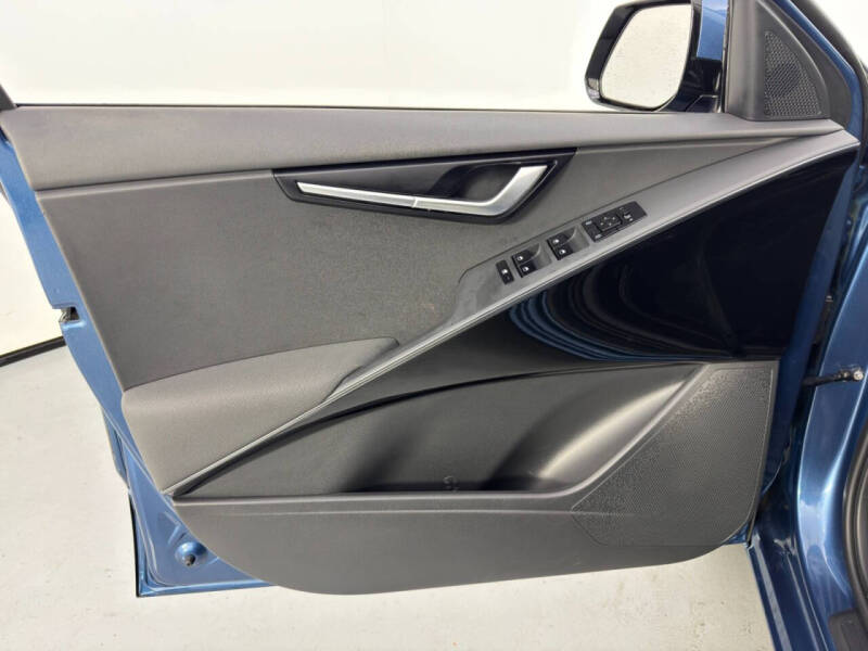 2023 Kia Niro EV Wind