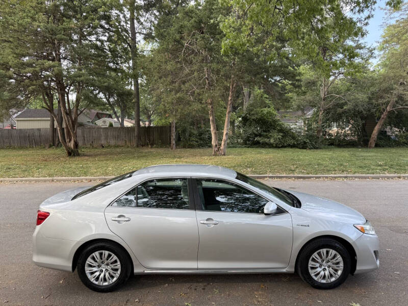 2012 Toyota Camry Hybrid LE