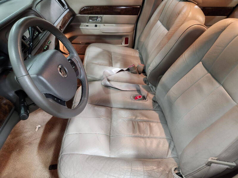 2009 Mercury Grand Marquis LS