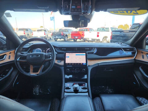 2022 Jeep Grand Cherokee Summit