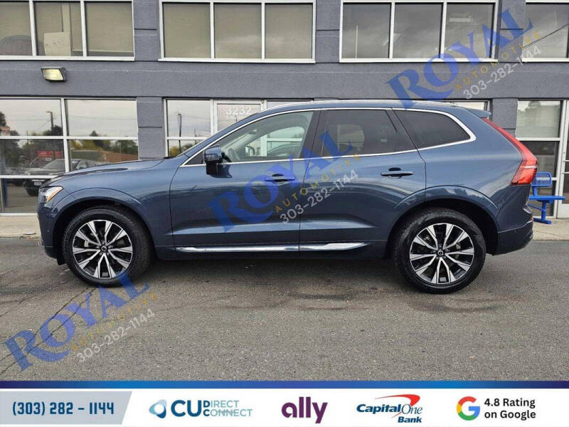 2023 Volvo XC60 B5 Plus Bright Theme