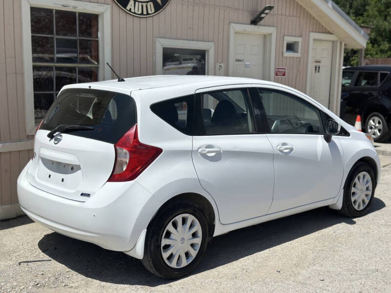 2016 Nissan Versa Note SV