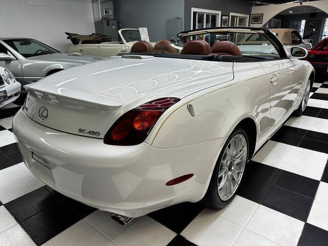 2004 Lexus SC 430