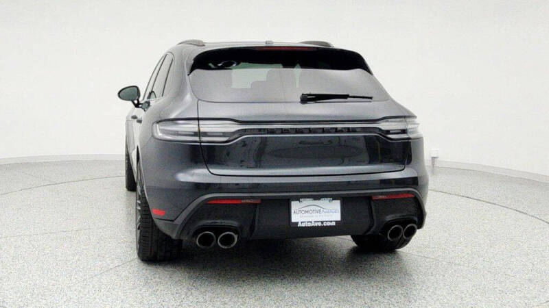 2023 Porsche Macan S
