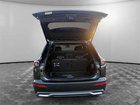 2026 Mitsubishi Outlander SE