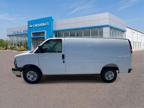 2025 Chevrolet Express 2500
