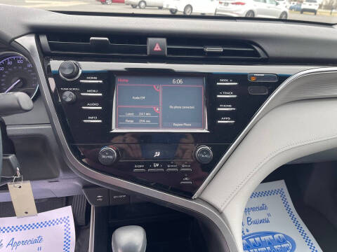 2018 Toyota Camry SE