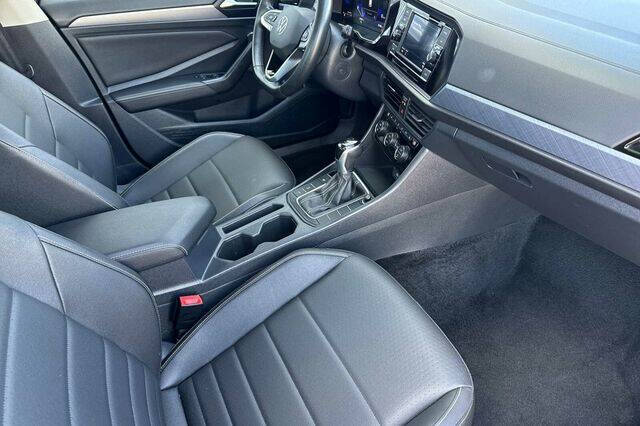 2024 Volkswagen Jetta SE