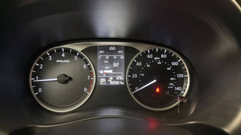 2019 Nissan Kicks S