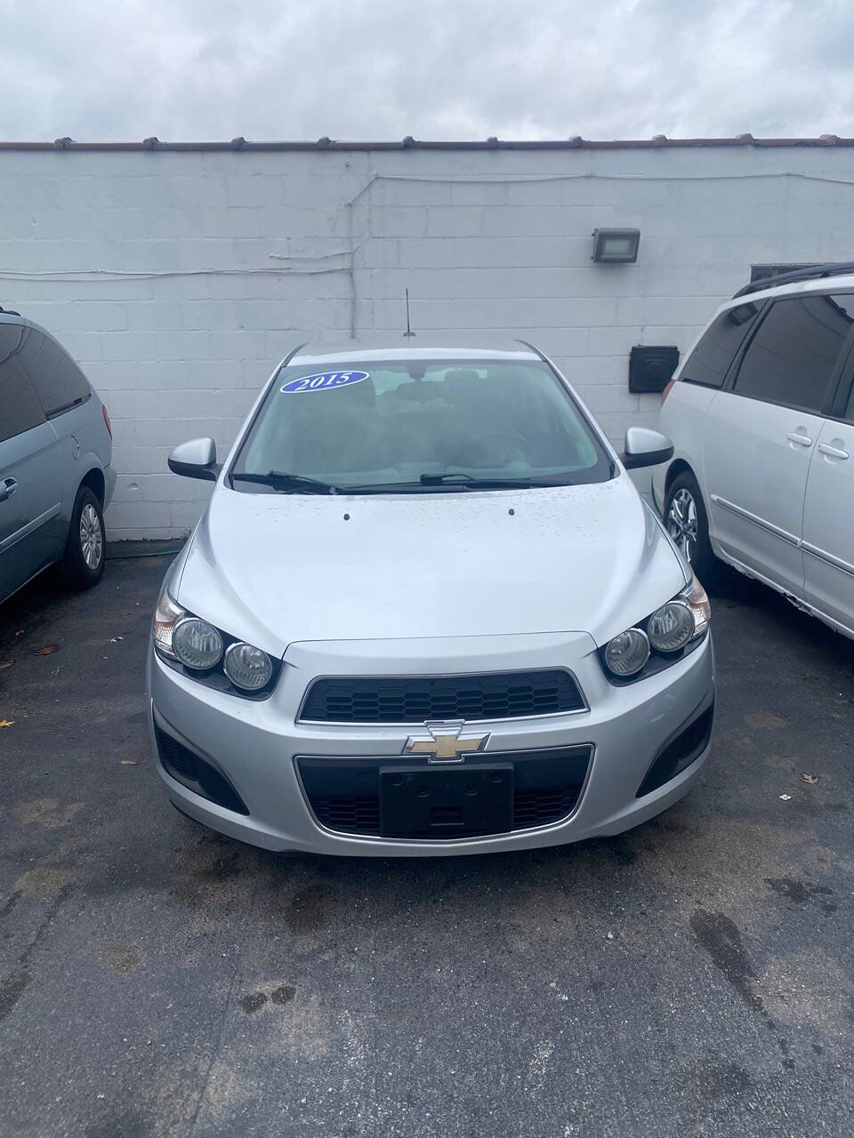 2015 Chevrolet Sonic for sale at Endless auto in Blue Island, IL