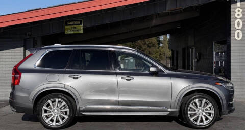2016 Volvo XC90 T8 eAWD Inscription