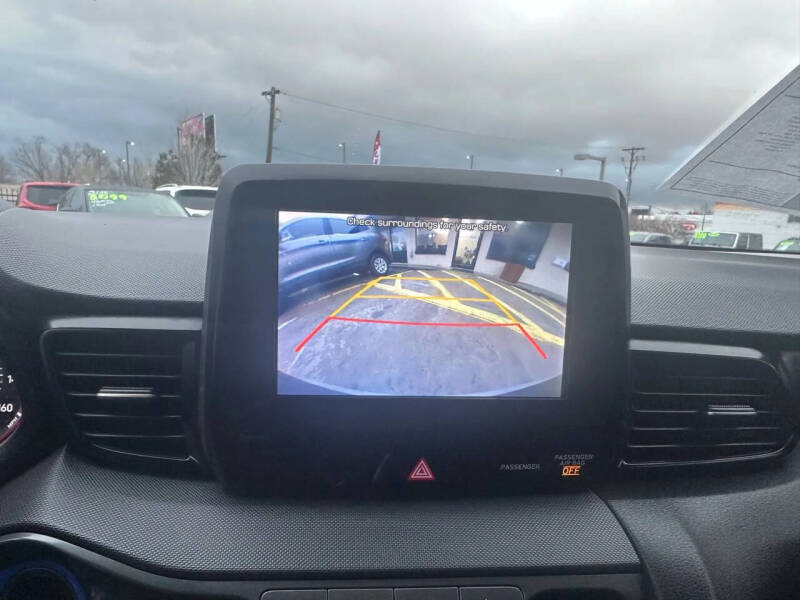 2019 Hyundai Veloster